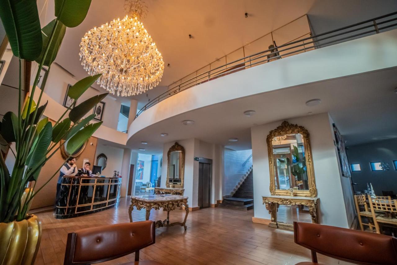 Gran Hotel Versalles Пуерто Монт Екстериор снимка