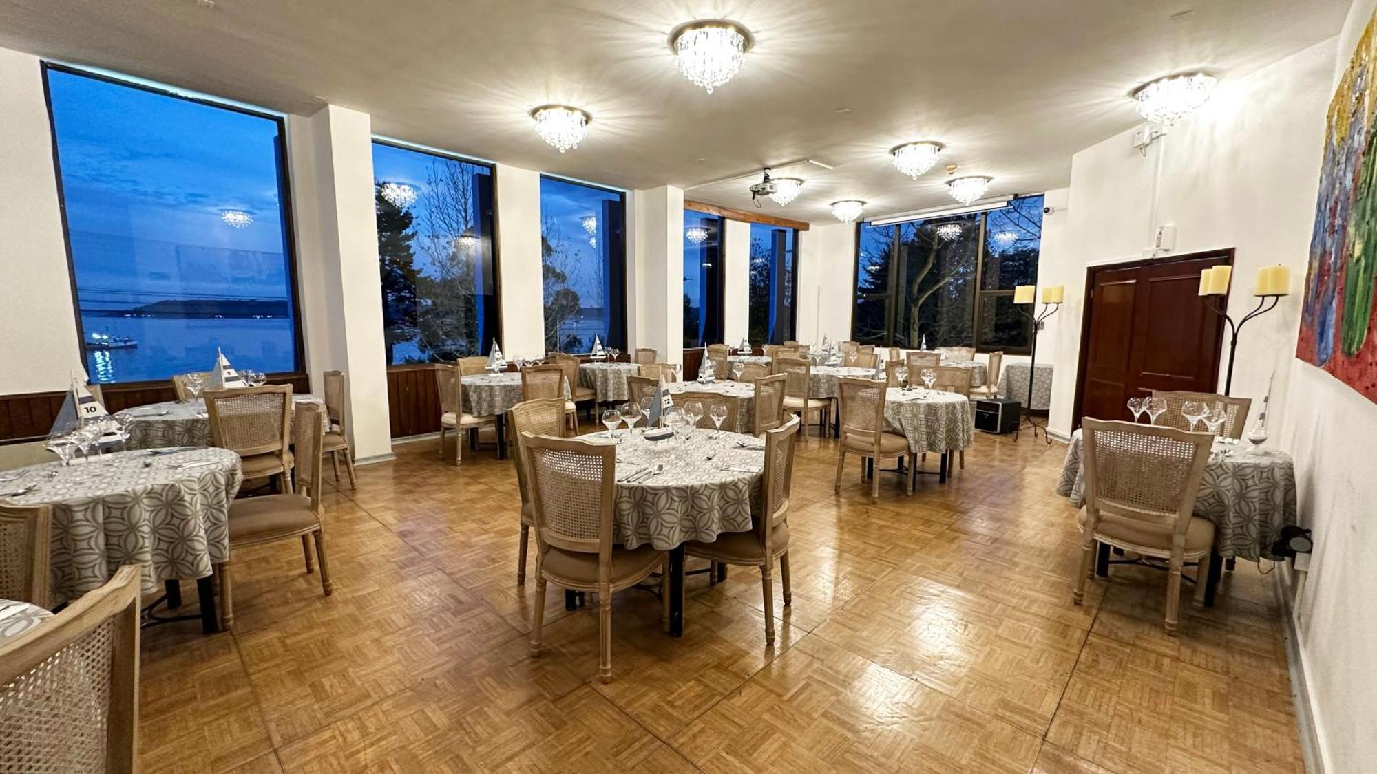Gran Hotel Versalles Пуерто Монт Екстериор снимка